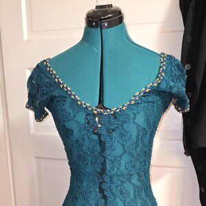 Betsey Johnson Luxe Y2K vintage 90s dress